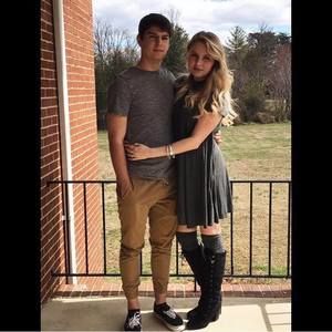 Meet your Posher, Derrick